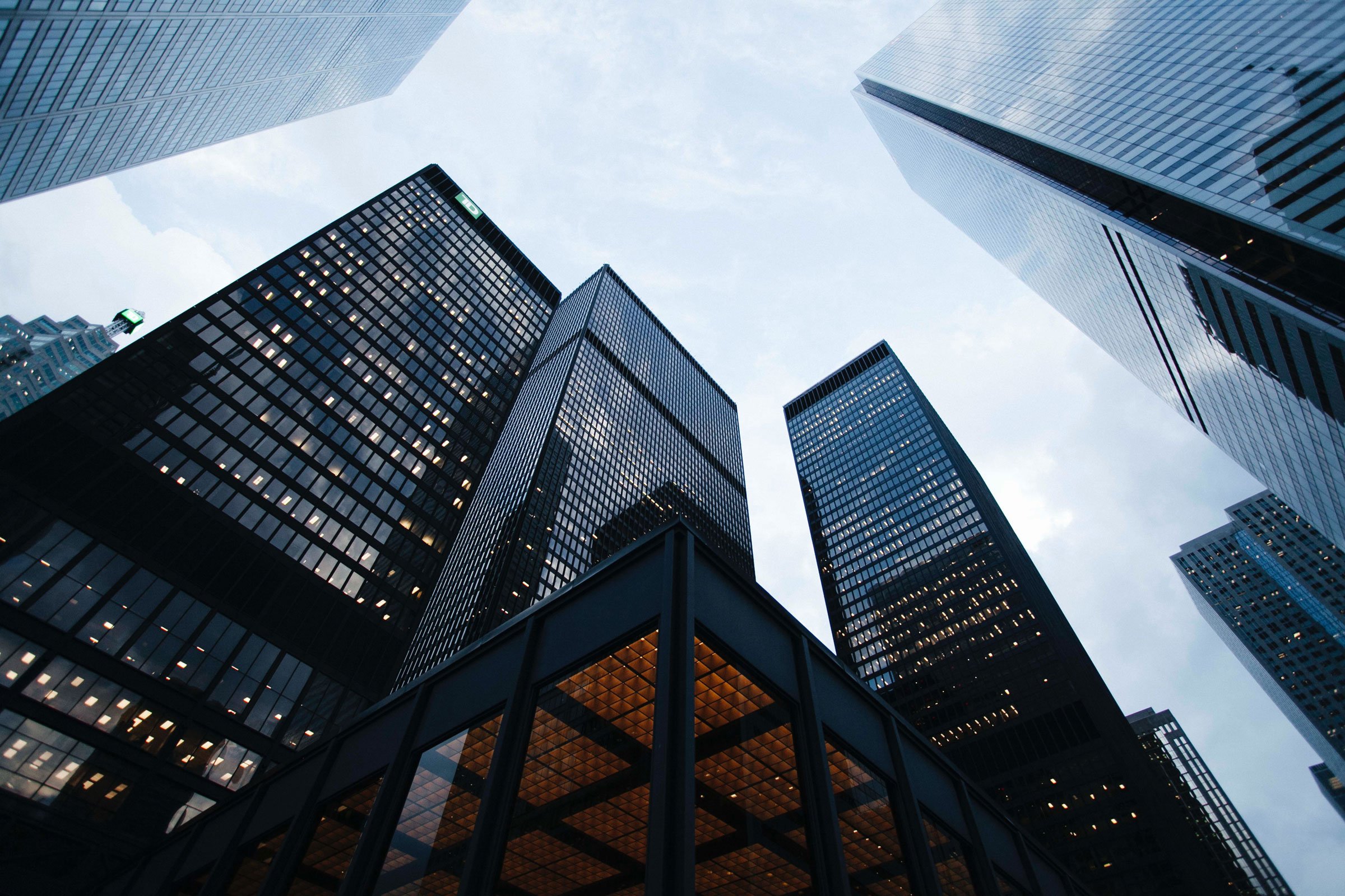 A Conversation with Andrew Kaeyer: Relationships, Resilience, and Raising Capital in a Changing Market